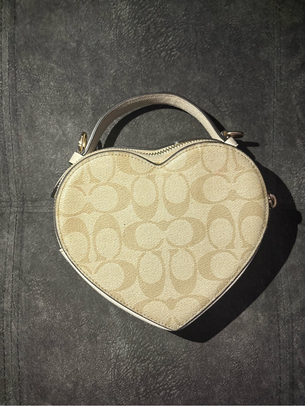 Coach Beige Heart-Shaped Mini Top Handle Bag - Picture 2 of 6